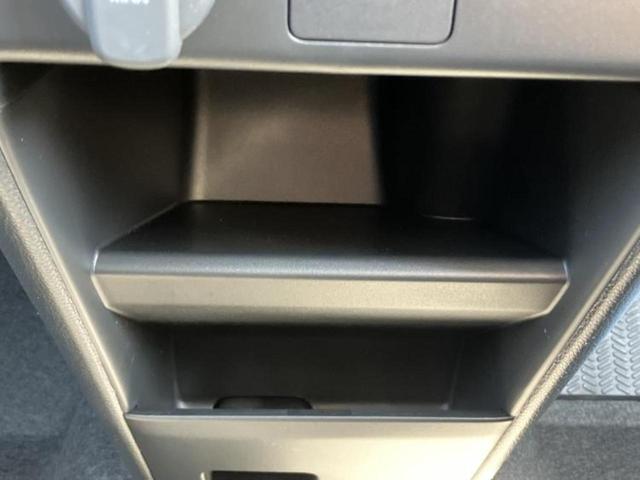 フリード クロスター　保証書／純正　８インチ　ナビ／ホンダセンシング／両側電動スライドドア／シートヒーター　前席／車線逸脱防止支援システム／シート　ハーフレザー／登録済未使用車／ヘッドランプ　ＬＥＤ　衝突被害軽減システム（27枚目）