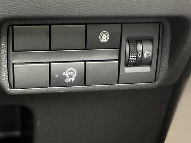 デイズ Ｘ　純正　９インチ　メモリーナビ／エマージェンシーブレーキ／アラウンドビューモニター／ドライブレコーダー　純正／ヘッドランプ　ＬＥＤ／ＵＳＢジャック／Ｂｌｕｅｔｏｏｔｈ接続／フルセグＴＶ　全周囲カメラ（18枚目）