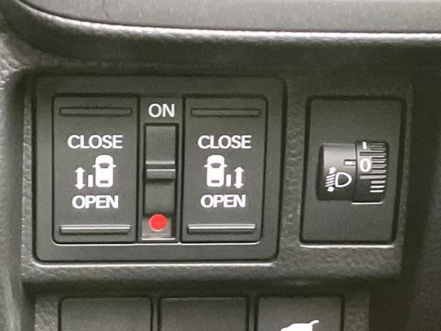 ステップワゴン スパーダ　保証書／純正　１１インチ　ナビ／フリップダウンモニター　純正　１５．６インチ／ホンダセンシング／両側電動スライドドア／シートヒーター　前席／車線逸脱防止支援システム／シート　ハーフレザー　バックカメラ（18枚目）