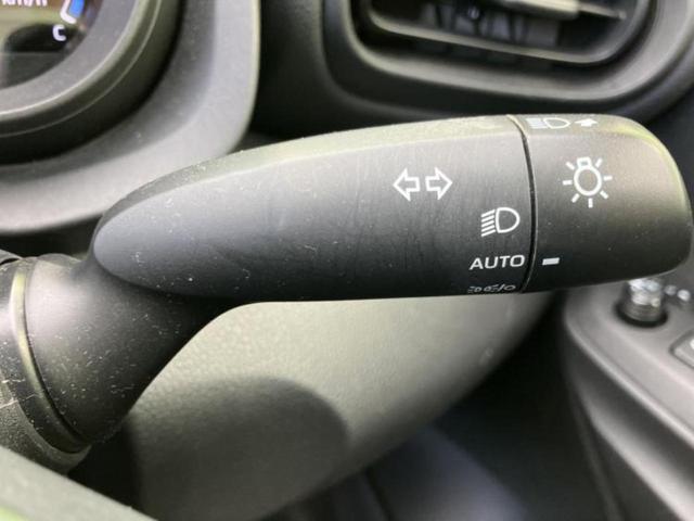 ヤリスクロス ハイブリッドＸ　保証書／衝突安全装置／車線逸脱防止支援システム／ヘッドランプ　ＬＥＤ／Ｂｌｕｅｔｏｏｔｈ接続／ＥＴＣ／ＥＢＤ付ＡＢＳ／横滑り防止装置／アイドリングストップ／クルーズコントロール／バックモニター（14枚目）