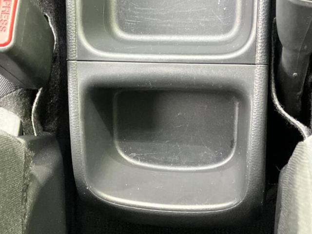 ヤリスクロス ハイブリッドＸ　保証書／衝突安全装置／車線逸脱防止支援システム／ヘッドランプ　ＬＥＤ／Ｂｌｕｅｔｏｏｔｈ接続／ＥＴＣ／ＥＢＤ付ＡＢＳ／横滑り防止装置／アイドリングストップ／クルーズコントロール／バックモニター（30枚目）