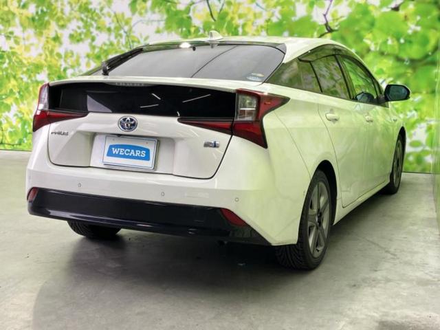 プリウス Aツーリングセレクション 純正 9インチ SDナビ/衝突安全装置/シートヒーター 前席/車線逸脱防止支援システム/シート 合皮/ヘッドランプ LED/Bluetooth接続/ETC/EBD付ABS/横滑り防止装置 バックカメラ(3枚目)