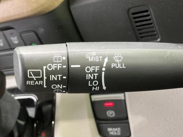 Ｎ－ＢＯＸ ヒョウジュン　新品タイヤ／保証書／ホンダセンシング／ヘッドランプ　ＬＥＤ／ＥＢＤ付ＡＢＳ／アイドリングストップ／禁煙車／エンジンスタートボタン／オートエアコン／オートライト／取扱説明書／デュアルエアバッグ（12枚目）