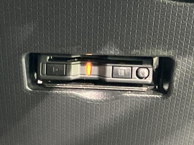 タント カスタムＸ　新品タイヤ／保証書／純正　ＳＤナビ／スマートアシスト（トヨタ・ダイハツ）／両側電動スライドドア／車線逸脱防止支援システム／シート　合皮／ドライブレコーダー　純正／ヘッドランプ　ＬＥＤ　バックカメラ（18枚目）