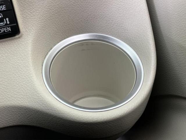 シエンタ Ｇ　新品タイヤ／保証書／社外　ＳＤナビ／フリップダウンモニター　社外　１０．１インチ／両側電動スライドドア／シートヒーター　前席／ドライブレコーダー　前後／ヘッドランプ　ＨＩＤ　バックカメラ　後席モニター（34枚目）