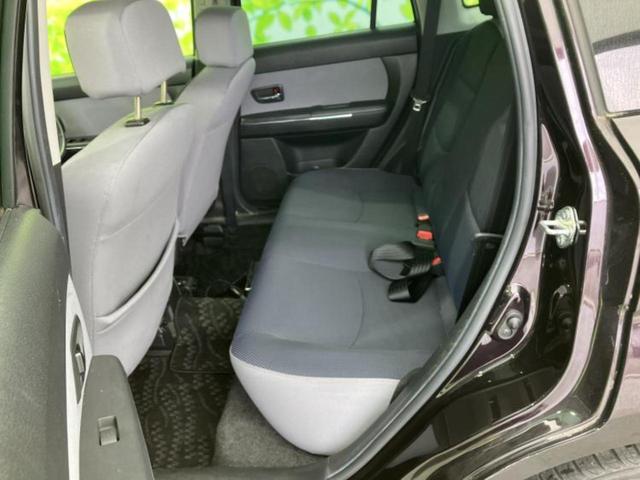 ベリーサ Ｃ　ＥＢＤ付ＡＢＳ／エアバッグ　運転席／エアバッグ　助手席／パワーウインドウ／キーレスエントリー／オートエアコン／パワーステアリング／ワンオーナー／取扱説明書／ユーザー買取車／ＣＤ／ラジオ（8枚目）