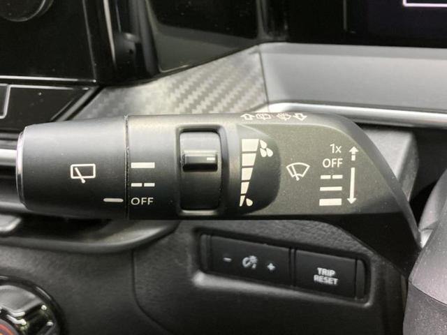 ノート X 新品タイヤ/保証書/純正 SDナビ/インテリジェントルームミラー/エマージェンシーブレーキ/アラウンドビューモニター/車線逸脱防止支援システム/ドライブレコーダー 前後/ヘッドランプ LED ドラレコ(18枚目)