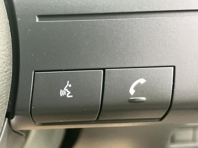 ノート Ｘ　保証書／純正　９インチ　メモリーナビ／インテリジェントルームミラー／エマージェンシーブレーキ／アラウンドビューモニター／車線逸脱防止支援システム／ヘッドランプ　ＬＥＤ／ＵＳＢジャック　全周囲カメラ（28枚目）