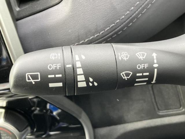ｅパワーハイウェイスターＶ　保証書／純正　１０インチ　ＳＤナビ／エマージェンシーブレーキ／両側電動スライドドア／アラウンドビューモニター／車線逸脱防止支援システム／プロパイロット／ドライブレコーダー　純正（画像18）