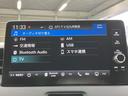 ｅＨＥＶ　Ｚ　保証書／純正　９インチ　ナビ／ホンダセンシング／シートヒーター　前席／車線逸脱防止支援システム／シート　ハーフレザー／電動バックドア／ドライブレコーダー　純正／ヘッドランプ　ＬＥＤ　バックカメラ（11枚目）
