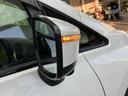 WECARSの展示場では実際に見て、触ってお車をお選びいただけます!知識の豊富な営業スタッフが様々なカーライフをご提案いたします!