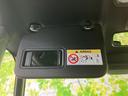 WECARSでは各商談席に大型モニターをご用意しております!見やすい大画面でゆったりと全国の在庫をご覧いただけます!是非ご来店お待ちしております!