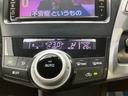 快適な車内環境を保つためのエアコン操作部。温度や風量を細かく調整でき、快適なドライブをサポートします。