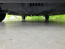 車両前方側の下廻り画像です。エンジン付近から車両中央部までの状態を確認いただけます。◆ご購入前に気になる下廻りの様子を把握したい方は、店頭スタッフまでお問い合わせ下さい。