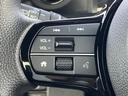 日々の運転を支えるスイッチ類を備えています。わかりやすい操作性で、快適なドライブをサポートします。