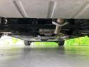 車両後方側の下廻り状態をご確認いただけます。フロア部や足回りなど、普段見えにくい箇所の参考としてご覧下さい。◆詳細は店頭スタッフまでお問い合わせ下さい。