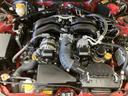 丁寧に手入れされたエンジンルーム。エンジン周りの状態も良好で、安心してドライブを楽しめます。