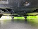 車両前方側の下廻り画像です。エンジン付近から車両中央部までの状態を確認いただけます。◆ご購入前に気になる下廻りの様子を把握したい方は、店頭スタッフまでお問い合わせ下さい。