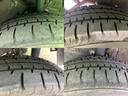 タイヤ溝の状態は安全性に直結する重要な要素です。◆残溝４ｍｍ未満のタイヤは新品に交換してから納車致します。気になる点は店頭スタッフまでお問い合わせ下さい。