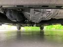 車両前方側の下廻り画像です。エンジン付近から車両中央部までの状態を確認いただけます。◆ご購入前に気になる下廻りの様子を把握したい方は、店頭スタッフまでお問い合わせ下さい。