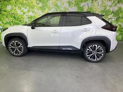 ή���褦�ʥ��륨�åȤ������������ɥӥ塼��������ǽ��ռ������ե����ϡ��������줿���ݤ�Ϳ���ޤ����Բ�γ��¤ߤ˱Ǥ��륹������󥰤Ǥ��� 2