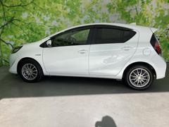 ���������륨�åȤ���Ω�ĥ����ɥӥ塼��������ǽ���θ�����ǥ�����ϡ�������ǽ�ˤ�׸����������줿���ݤ�Ϳ�������Ǥ��� 2