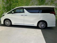 ή��ʥ����ɥ��륨�åȤ����������������줿�饤�󤬡�����Ԥ��ܤ�椭�Ĥ��ޤ������ΤΥե�����Х�󥹤��ɤ��Ǥ��͡� 2