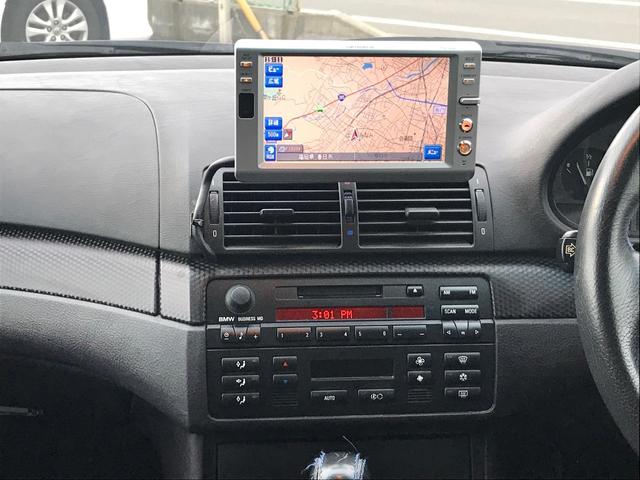 ３シリーズ ３１８ｉ　キーレス　アルミホイール　ＨＩＤヘッドライト　運転席エアバッグ　助手席エアバッグ　エアコン　パワーステアリング　パワーウィンドウ　走行４６０００ｋｍ　オートマ（21枚目）