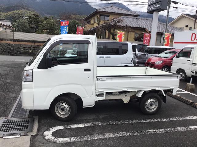 スタンダード　４ＷＤ・４ＡＴ・エアコン・パワステ・パワーウインドウ・キーレス・走行５８０００ｋｍ・オートマ車・ワンオーナー(5枚目)