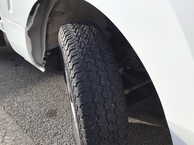 ハイゼットトラック スタンダードＳＡＩＩＩｔ　２ＷＤ　ＣＶＴ　ワンオーナー　記録簿　ＬＥＤヘッドライト　エアコン　パワステ　衝突被害軽減ブレーキ　ペダル踏み間違い急発進抑制装置　車線逸脱警報　ＣＤ　スピーカー（21枚目）