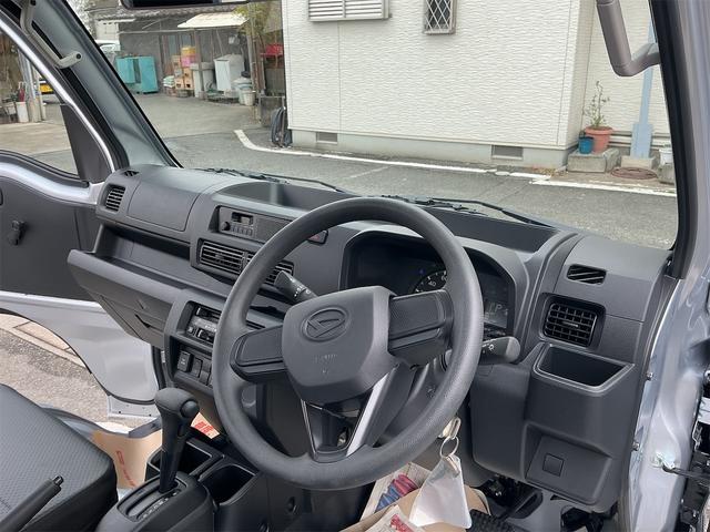 ハイゼットトラック スタンダード　４ＷＤ　ＣＶＴ　エアコン　パワステ　スマートアシスト　純正ＡＭ／ＦＭラジオ（15枚目）