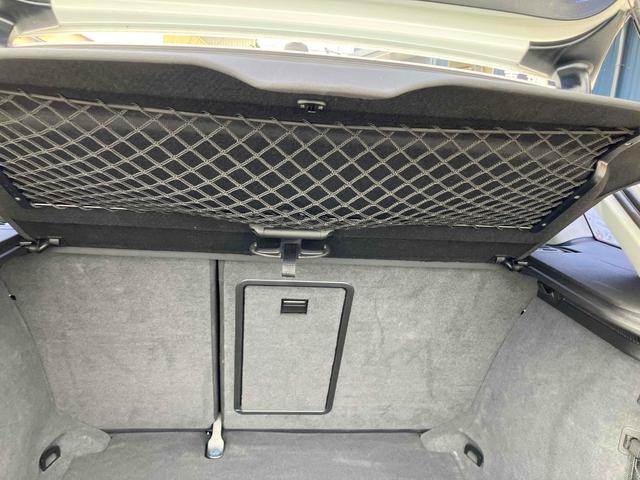Ａ３ スポーツバック１．４ＴＦＳＩ　バックカメラ　ナビ　ＴＶ　クリアランスソナー　アルミホイール　オートライト　電動格納ミラー　ＡＴ　盗難防止システム　ＡＢＳ　ＥＳＣ　エアコン　パワーステアリング　パワーウィンドウ　運転席エアバッグ（19枚目）