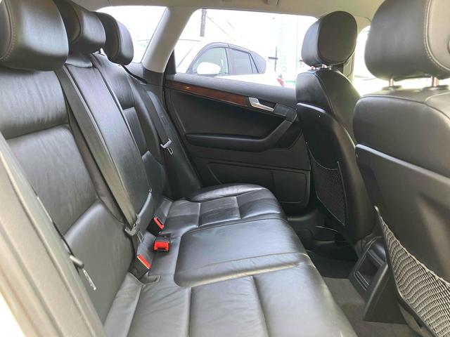 Ａ３ スポーツバック１．４ＴＦＳＩ　バックカメラ　ナビ　ＴＶ　クリアランスソナー　アルミホイール　オートライト　電動格納ミラー　ＡＴ　盗難防止システム　ＡＢＳ　ＥＳＣ　エアコン　パワーステアリング　パワーウィンドウ　運転席エアバッグ（25枚目）