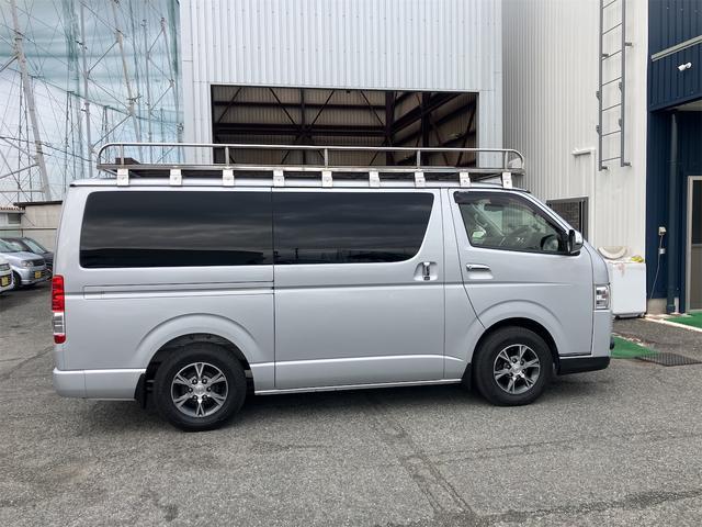 レジアスエースバン スーパーＧＬ　ナビＴＶ　Ｂモニター　スマートキー×２　プッシュスタートボタン　両側スライドドア　ディーゼル車（9枚目）