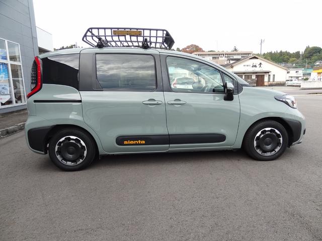 シエンタ ハイブリッドＺ　ハイブリッドＺ　純正１０．５型ナビ　両側電動スライドドア　禁煙車　バックカメラ　セーフティセンス　ＢＳＭ　ＡＣ１００Ｖ電源　レーダークルーズ　コーナーセンサー　ＬＥＤヘッド（4枚目）