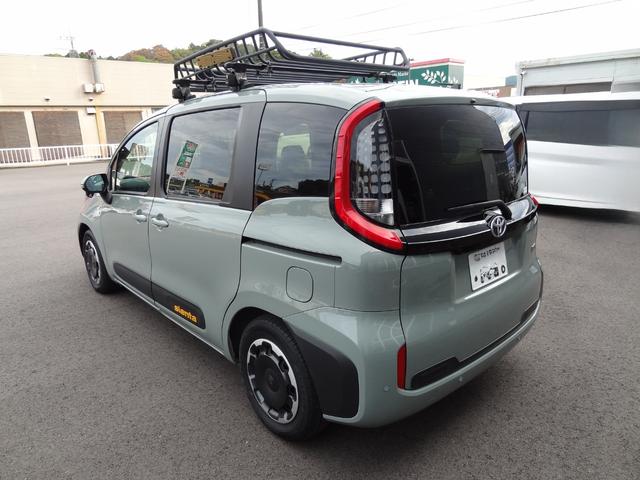 シエンタ ハイブリッドＺ　ハイブリッドＺ　純正１０．５型ナビ　両側電動スライドドア　禁煙車　バックカメラ　セーフティセンス　ＢＳＭ　ＡＣ１００Ｖ電源　レーダークルーズ　コーナーセンサー　ＬＥＤヘッド（7枚目）