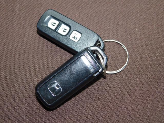 Ｎ－ＢＯＸ Ｇ・Ｌパッケージ　電動スライドドア　スマートキー２個　ドラレコ　ＥＴＣ　バックカメラ　ブルートゥス　フルセグテレビナビ（7枚目）