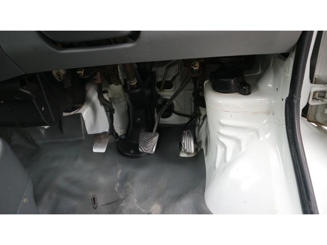 三菱 ミニキャブトラック パネルバン 軽運送仕様 リアカーテン仕様 幌車 特装車 フロア５速ｍｔ タイミングベルト交換済 28 0万円 平成18年 06年 福岡県 中古車 価格 Com