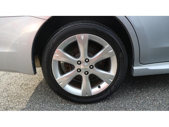 2.5i-S タイミングベルト交換済 ワンオーナー 禁煙車 ナビ フルセグTV プッシュスタート(27枚目)