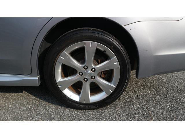 2.5i-S タイミングベルト交換済 ワンオーナー 禁煙車 ナビ フルセグTV プッシュスタート(28枚目)