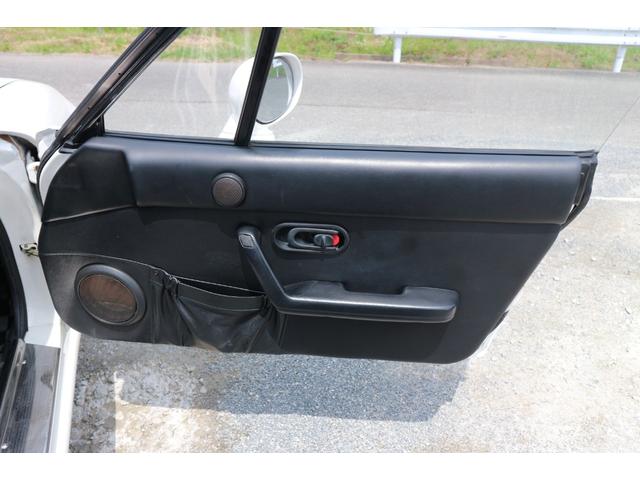 ユーノスロードスター スペシャルパッケージ　１オーナー　実走行　外装補修済み　燃料ポンプ新品交換済み（33枚目）