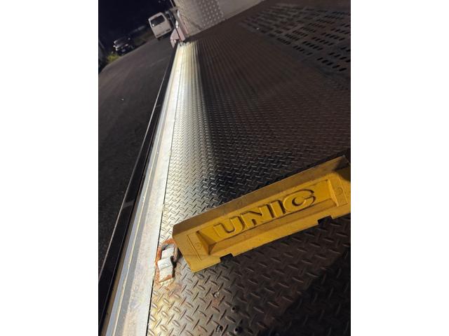 MITSUBISHI FUSO CANTER LONG