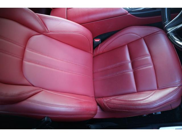 レヴァンテ ベースグレード　リープデザインワイドボディーキット　カーボンエアロ　ハイアパーフォージード　カーボンインテリア　ハーマンオーディオ（11枚目）