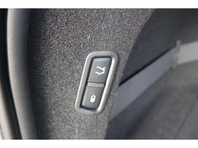 レヴァンテ ベースグレード　リープデザインワイドボディーキット　カーボンエアロ　ハイアパーフォージード　カーボンインテリア　ハーマンオーディオ（23枚目）