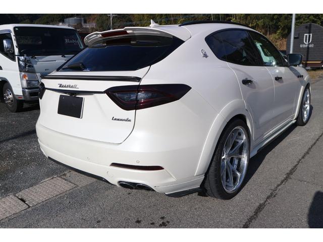 レヴァンテ ベースグレード　リープデザインワイドボディーキット　カーボンエアロ　ハイアパーフォージード　カーボンインテリア　ハーマンオーディオ（34枚目）