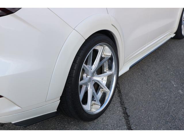 レヴァンテ ベースグレード　リープデザインワイドボディーキット　カーボンエアロ　ハイアパーフォージード　カーボンインテリア　ハーマンオーディオ（40枚目）