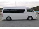 ハイエースワゴン グランドキャビン　モデリスタウインチ　荷台仮装済み　ベット　対面シート　　テーブル　１０人乗り　車いす登録　車いすラダー床下収納（4枚目）