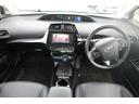 プリウス Ａツーリングセレクション　黒革シート・運転席パワーシート・ブラインドスポットモニター・レーキーピングアシスト・オートハイビーム・ナビ・ＴＶ・バックカメラ・ヘドアップディスプレイ・シートヒーター・クルーズコントロール・（8枚目）