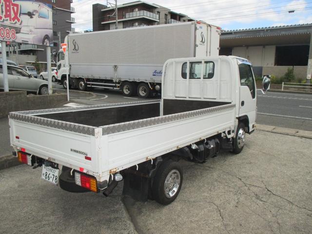 タイタントラック フルワイドローDX ディーゼルターボ 1.5t積み メッキパーツ リアWタイヤ 集中ドアロック DPF洗浄済 リアブレーキOH済 荷台床張り替え済 縞板張り 荷台10尺(8枚目)