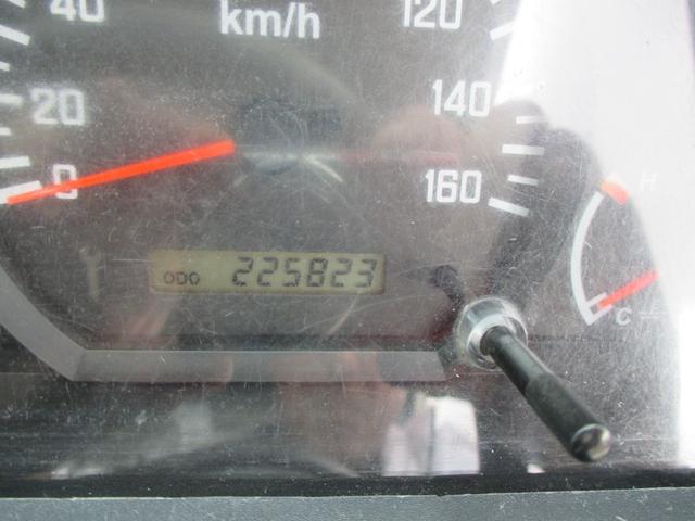 タイタントラック フルワイドローDX ディーゼルターボ 1.5t積み メッキパーツ リアWタイヤ 集中ドアロック DPF洗浄済 リアブレーキOH済 荷台床張り替え済 縞板張り 荷台10尺(18枚目)